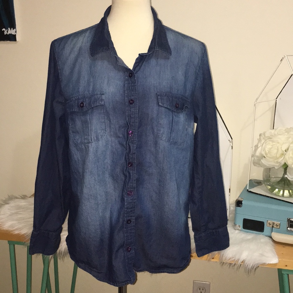 Denim Chambray Button Down Top size Large 12 / 14